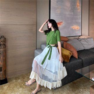 Short-sleeve Lace-up T-shirt / Mesh Midi A-line Skirt