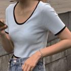 Contrast Trim Short-sleeve Cropped Knit Top As Shown In Figure - One Size