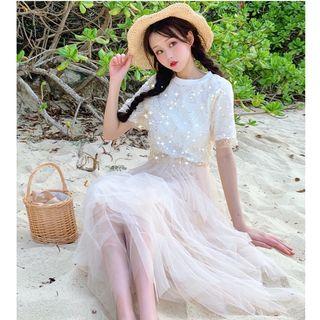 Elbow-sleeve T-shirt / Tiered Sheer Midi Skirt