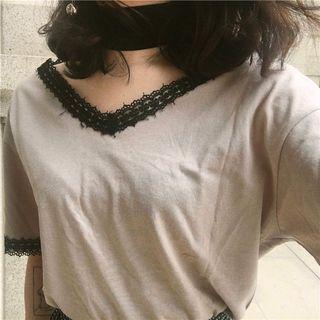 Lace-trim T-shirt / Check Chiffon Wide-leg Pants
