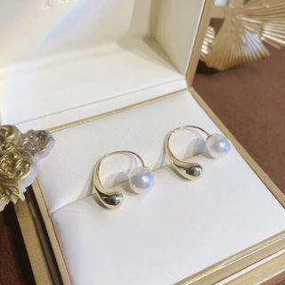 Faux Pearl Alloy Swing Earring 1 Pair - Earring - Faux Pearl - Silver & White - One Size
