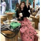 Elbow-sleeve Velvet Blouse / Floral A-line Skirt