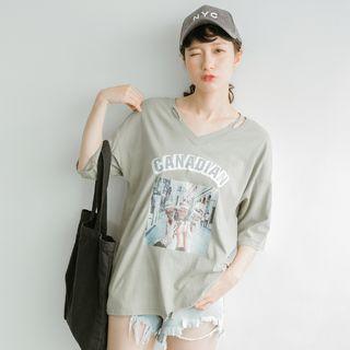Loose-fit Cutout Printed T-shirt