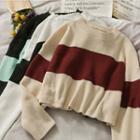 Loose-fit Colorblock Cropped Sweater