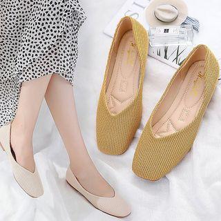 Square-toe Knit Flats