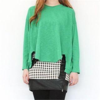 Asymmetric Cropped T-shirt