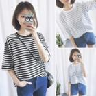 Short-sleeve Loose-fit Crewneck Striped T-shirt