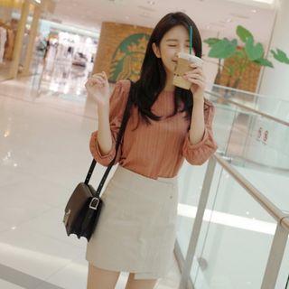 Puff 3/4-sleeve Cotton Top