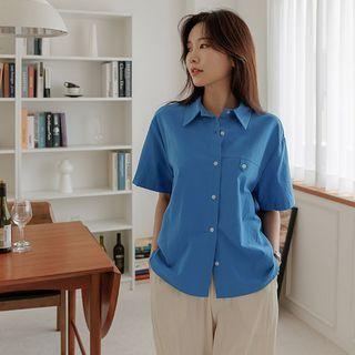 Vivid Short-sleeve Tab-detail Shirt