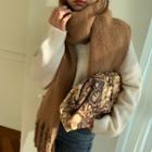 V-neck Punched Woolen Sweater