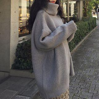 Oversize Turtle-neck Sweater