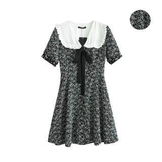 Short-sleeve Floral Wide-collar A-line Dress