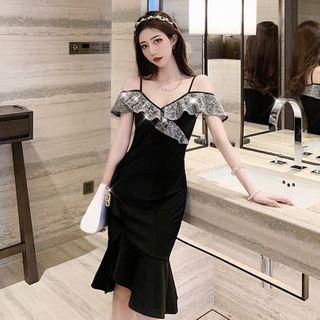 Rhinestone Cold-shoulder Ruffle Trim Bodycon Dress