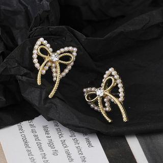 Faux Pearl Bow Ear Stud 1 Pair - Stud Earrings - One Size