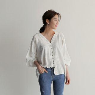 3/4-sleeve Button-detail Blouse