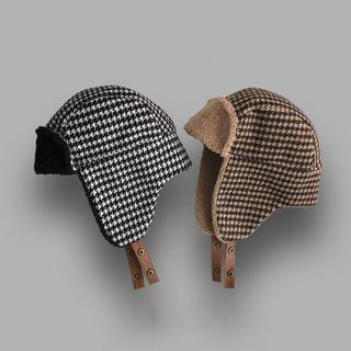Houndstooth Fleece-lined Trapper Hat