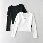 Long-sleeve Cutout Print Cropped T-shirt