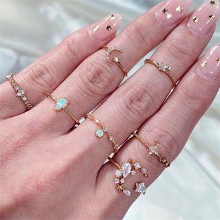 Moon & Star Rhinestone Alloy Ring