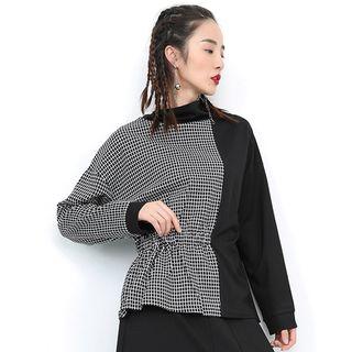 Long-sleeve Turtleneck Plaid Panel Top