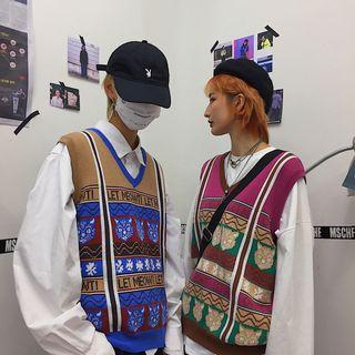 Cat Pattern Knit Vest