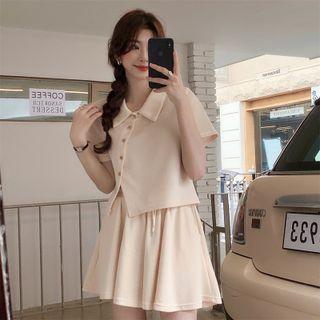 Collar Cropped T-shirt / Wide Leg Shorts