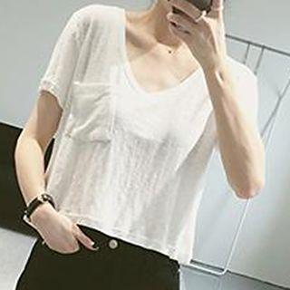 Cropped V-neck Short-sleeve T-shirt