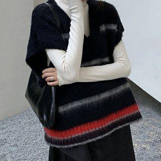 Striped Knit Vest Black & Red - One Size