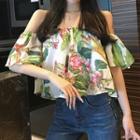 Off-shoulder Flower Print Short-sleeve Top As Shown In Figure - One Size