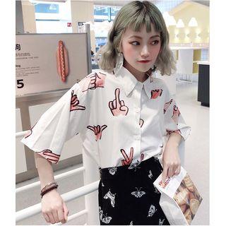 Elbow-sleeve Hand Gesture Print Shirt