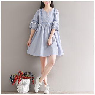 Elbow-sleeve Tasseled Tunic Dress