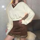 Puff-sleeve Sweatshirt / Fitted Skirt