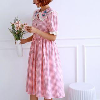 Flower Embroidery Gingham Shirtdress