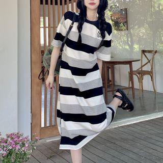 Short-sleeve Striped Midi T-shirt Dress Stripe - Black & White & Gray - One Size