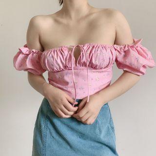 Short Sleeve Off Shoulder Floral Print Crop Top