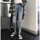Plaid Shirt / Cropped Ripped Skinny Jeans