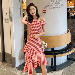 Plaid Ruffle Hem Short-sleeve A-line Dress