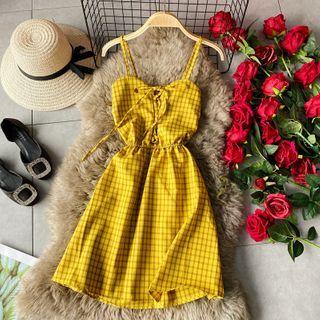 Slim-cut Lace-up Check Mini Dress