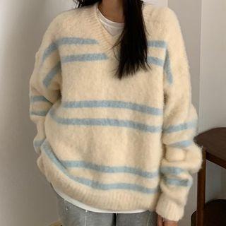 Contrast V-neck Fleece Sweater As Shown In Figure - One Size
