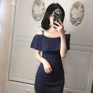 Spaghetti-strap Off-shoulder Plain Slim Dress