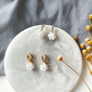 Faux Pearl Mini Dangle Earring
