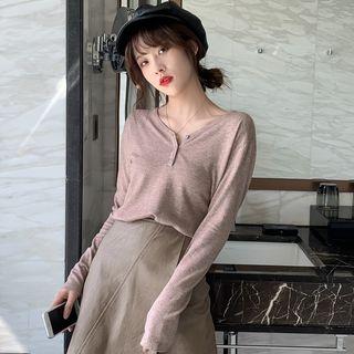 Loose-fit Henley Top