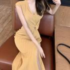 Cap-sleeve Knotted Ribbed Midi Knit Dress