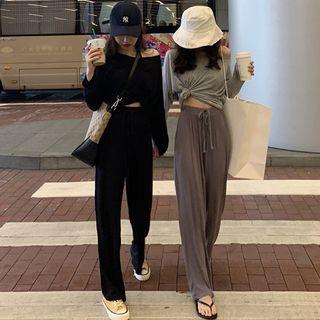 Wide Leg Pants / Off-shoulder Top