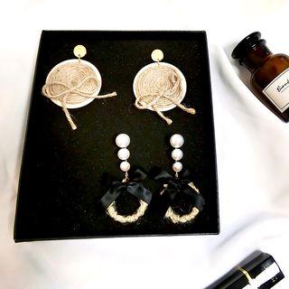 Straw Disc Dangle Earring