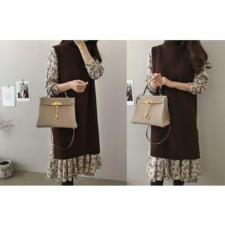 Turtle-neck Slit-side Long Knit Vest