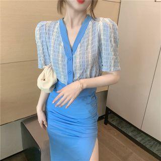 Short-sleeve Top / Fitted Plain Skirt