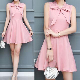 Tie-neck Sleeveless A-line Dress