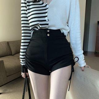 Details Drawstring-side Hot Shorts