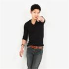 V-neck 3/4-sleeve Top