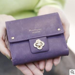 Twist Lock Wallet